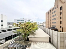 【京都府/京都市中京区西ノ京島ノ内町】ネオコーポラス島ノ内 B棟 眺望：バルコニーより東側