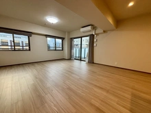 【京都府/京都市中京区寺町通二条下る】パラドール寺町二条グランデ リビング・ダイニング