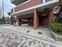 【京都府/京都市上京区今出川通千本東入】デ・リード今出川通 エントランス