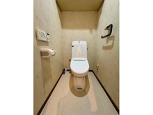 【京都府/京都市中京区堺町通二条上る】グラン・ドムール堺町二条 トイレ:温水洗浄機能付き