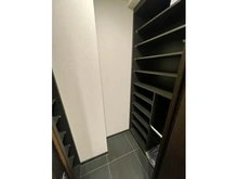 【京都府/京都市中京区井筒屋町】ローレルコート京都柳馬場六角 収納:玄関シューズインクローゼット