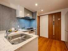 【京都府/京都市山科区音羽役出町】ヴィオス山科音羽マナーズ別邸 キッチン