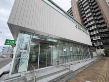 【滋賀県/大津市本堅田】サンメゾン堅田駅前 京都中央信用金庫 堅田支店（現地より約63m）