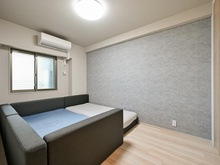 【滋賀県/大津市柳が崎】プラウドシティ大津京 A棟 洋室：約6.5帖　主寝室としてもご利用いただけます