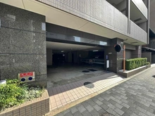 【京都府/京都市中京区指物町】藤和シティホームズ河原町二条 駐車場出入口