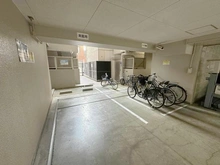 【京都府/京都市中京区指物町】藤和シティホームズ河原町二条 駐輪場