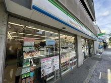 【京都府/京都市中京区指物町】藤和シティホームズ河原町二条 ファミリーマート河原町竹屋町店（現地より約15m）