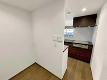 【京都府/京都市左京区岡崎円勝寺町】グランドヒルズ岡崎神宮道 キッチン：パントリー