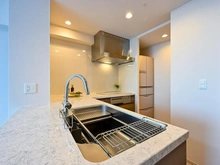 【京都府/京都市下京区塩竈町】サンメゾン京都堺町通ザ・テラス キッチン