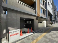 【京都府/京都市下京区塩竈町】サンメゾン京都堺町通ザ・テラス 前面道路