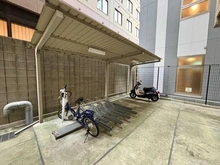 【京都府/京都市下京区小稲荷町】ザ・テラス京都グランターミナル 駐輪場