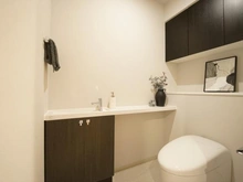 【兵庫県/神戸市中央区栄町通】ライオンズタワー神戸元町 トイレ