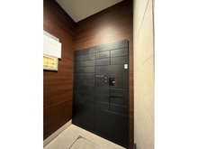 【兵庫県/神戸市灘区八幡町】ワコーレザ・六甲プレミアム 宅配BOX