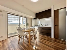 【兵庫県/神戸市長田区二葉町】アスタ新長田タワーズコート6番館 タワー棟 ダイニングキッチン