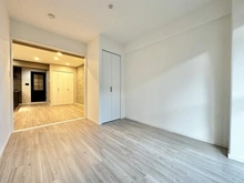 【兵庫県/神戸市須磨区離宮前町】コープ野村須磨離宮前 B棟 洋室：【約5.5帖】