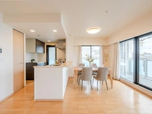 【兵庫県/神戸市垂水区舞子台】ワコーレ舞子グランテラス リビング・ダイニング