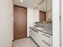 【兵庫県/神戸市東灘区住吉本町】グランドメゾンTHE住吉本町 洗面室