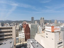 【兵庫県/神戸市中央区栄町通】ライオンズマンションみなと元町 眺望：北東側