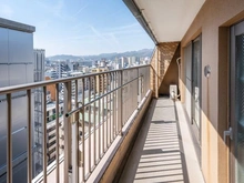 【兵庫県/神戸市中央区栄町通】ライオンズマンションみなと元町 バルコニー：南西側にルーフテラスがございます