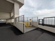 【兵庫県/神戸市垂水区塩屋町】アルファステイツ塩屋駅前シーサイドテラス ゴミステーション