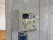 【兵庫県/神戸市垂水区海岸通】コージースクエア垂水海岸通 給湯設備操作パネル