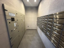 【兵庫県/神戸市長田区若松町】アスタピア新長田エスタプレシオス 宅配BOX