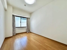 【兵庫県/神戸市中央区古湊通】ライオンズマンション神戸 洋室