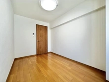 【兵庫県/神戸市中央区古湊通】ライオンズマンション神戸 洋室