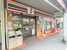 【兵庫県/神戸市中央区琴ノ緒町】ワコーレ神戸三宮G.C. セブンイレブン 神戸琴ノ緒町店（現地より約20m）