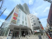 【兵庫県/神戸市中央区琴ノ緒町】ワコーレ神戸三宮G.C. 阪急オアシス神戸旭通店（現地より約240m）