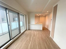 【兵庫県/神戸市中央区中山手通】ワコーレ神戸トアプレミアム リビング・ダイニング