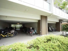 【兵庫県/神戸市須磨区西落合】プラウドシティ神戸名谷 駐輪場