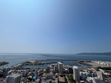 【兵庫県/神戸市垂水区神田町】プラウドタワー神戸垂水 眺望：南方向