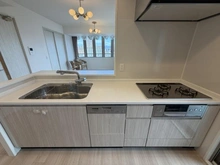 【兵庫県/西宮市神祇官町】ジオ西宮北口ガーデンズ NE棟 キッチン