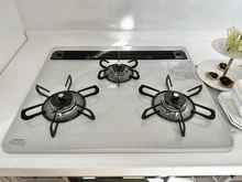 【兵庫県/神戸市長田区二葉町】アスタ新長田タワーズコート6番館 タワー棟 キッチン：【三口ガスコンロ】