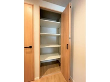 【兵庫県/神戸市灘区天城通】甲南オークス摩耶 収納