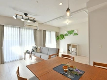 【兵庫県/神戸市須磨区大池町】シエリア須磨鷹取 リビング・ダイニング：奥：洋室