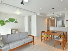 【兵庫県/神戸市須磨区大池町】シエリア須磨鷹取 リビング・ダイニング：奥：洋室