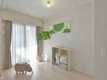 【兵庫県/神戸市須磨区大池町】シエリア須磨鷹取 洋室