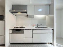 【兵庫県/神戸市灘区森後町】プレミスト六甲道 キッチン