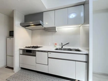 【兵庫県/神戸市灘区森後町】プレミスト六甲道 キッチン