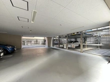 【兵庫県/神戸市灘区森後町】プレミスト六甲道 駐車場