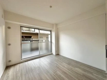 【兵庫県/神戸市須磨区離宮前町】コープ野村須磨離宮前 B棟 洋室：【約5.6帖】