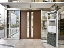 【兵庫県/神戸市中央区東川崎町】メゾンビューハーバーランド エントランス