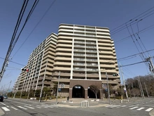 【兵庫県/神戸市西区井吹台北町】ハピアス西神南 外観