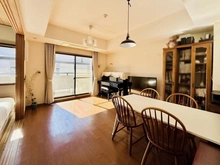 【東京都/江東区福住】クレストフォルム清澄庭園 LDK：床暖房敷設