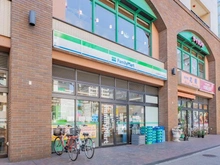 【東京都/中央区日本橋浜町】レフィール日本橋浜町二丁目 ファミリーマート日本橋浜町Fタワー店（現地より約80m）