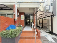 【東京都/荒川区東日暮里】パラスト日暮里 アプローチ