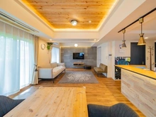 【東京都/江東区福住】クレストフォルム清澄庭園 LDK：ダイニング部分に床暖房付設
