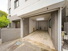 【東京都/新宿区市谷砂土原町】ロイヤルステージ市ヶ谷 駐車場